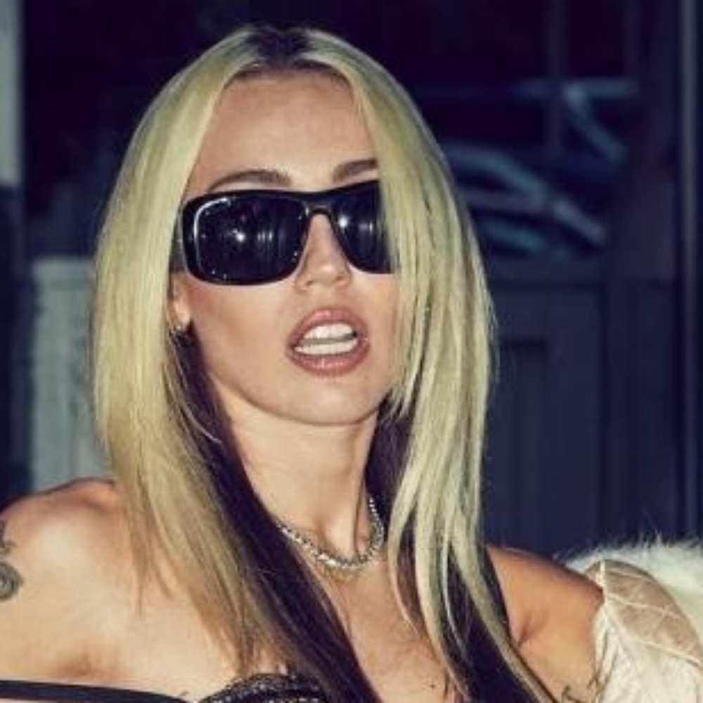 NEW GUCCI BLACK EYEWEAR GG1080S 001 GUCCI UNISEX SUNGLASSES - Picture 2 of 4